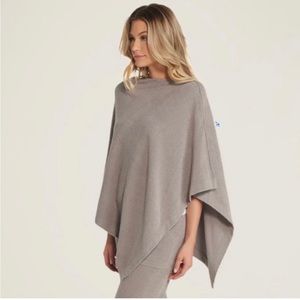 -Barefoot Dreams Cozy Chic Light Ruan